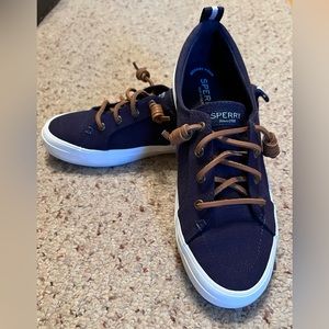 Navy Sperry’s Women’s 9 - Never worn